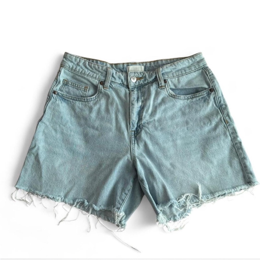 H&M Light Wash Denim Mom Shorts Size 6 Summer Beach